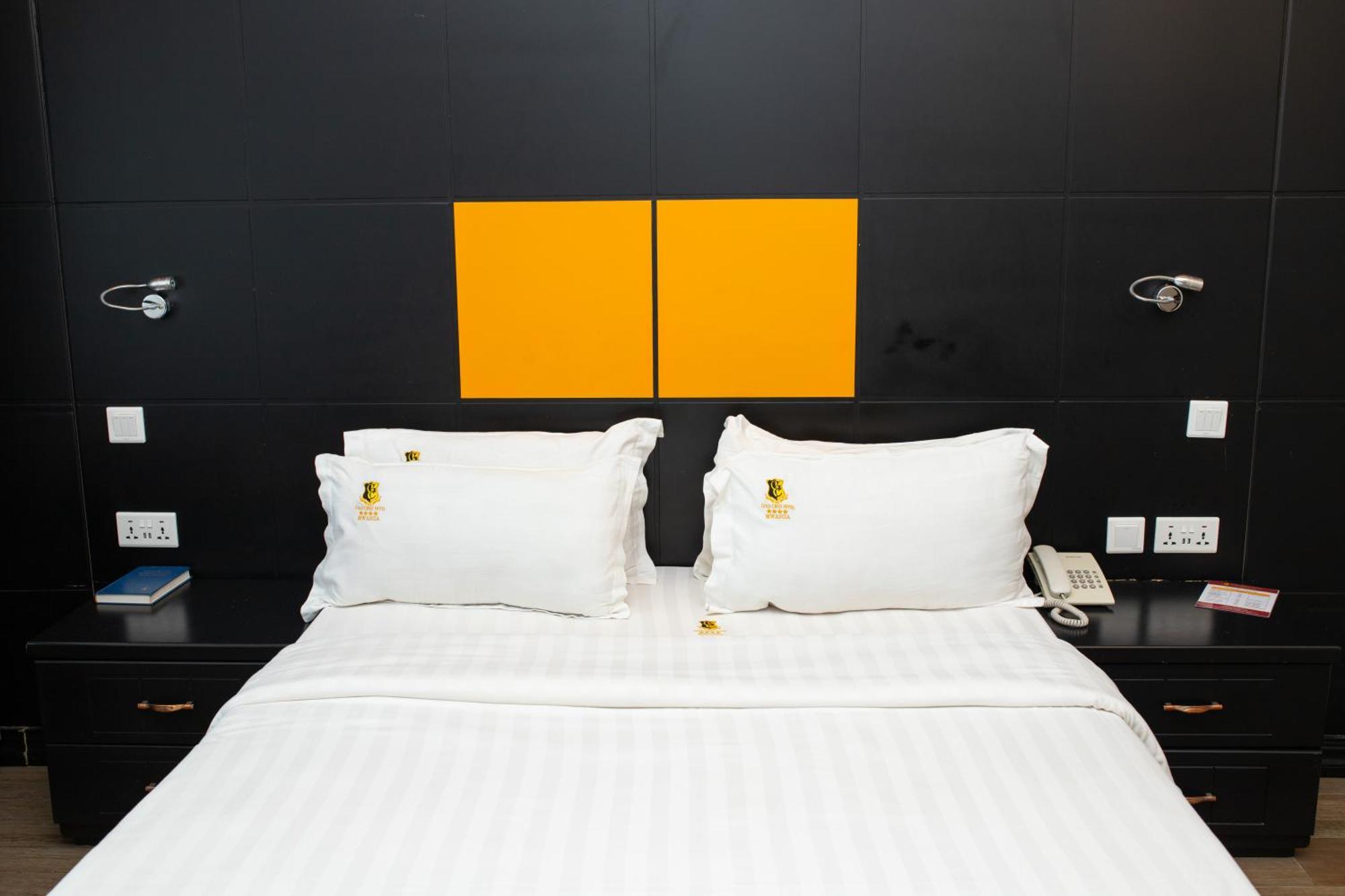 Gold Crest Hotel Mwanza Extérieur photo