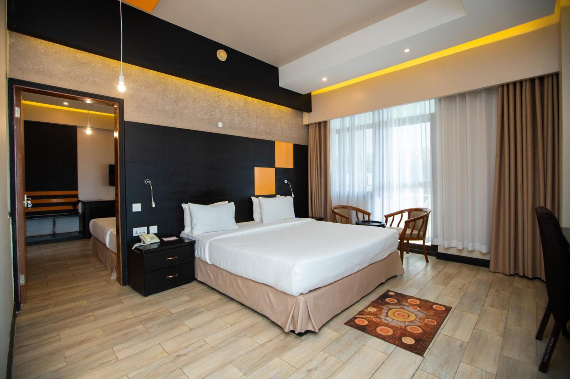 Gold Crest Hotel Mwanza Extérieur photo