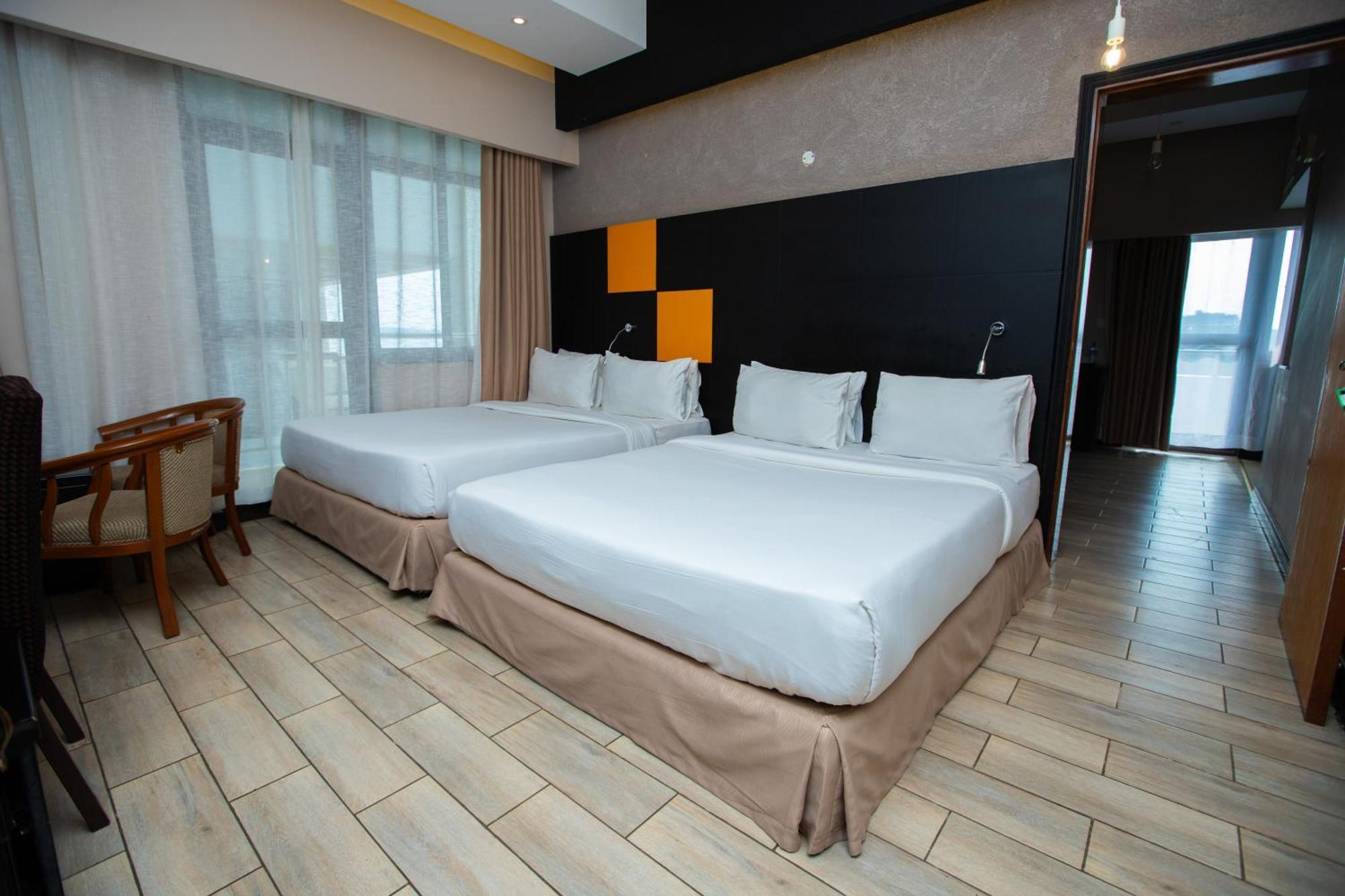 Gold Crest Hotel Mwanza Extérieur photo