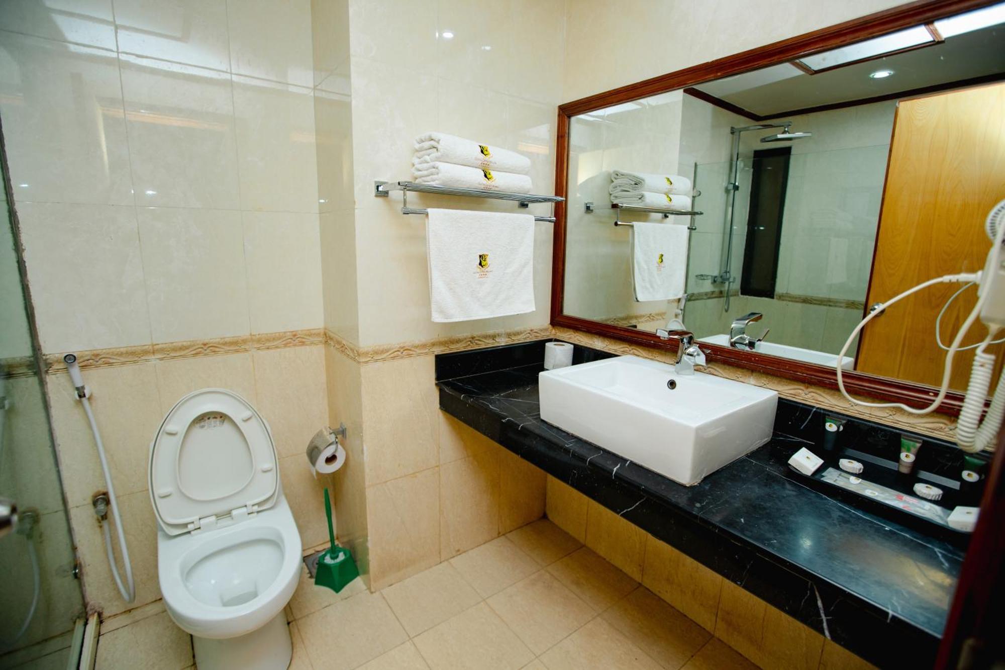 Gold Crest Hotel Mwanza Extérieur photo